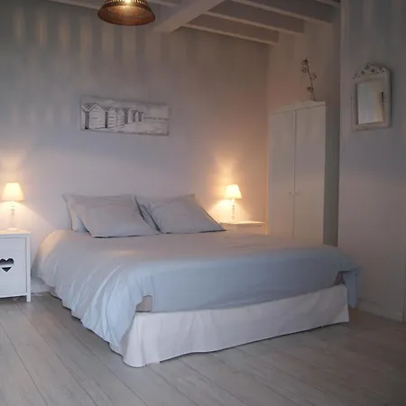 La De L'amiral Bed & Breakfast *