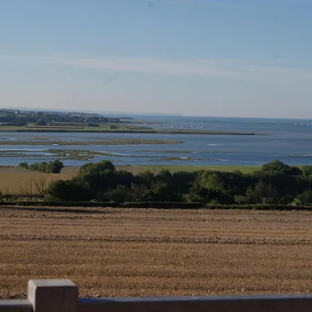 La De L'amiral Tourville-sur-Sienne