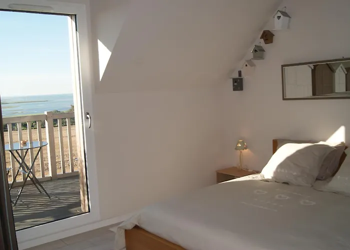 La De L'amiral 3* Tourville-sur-Sienne